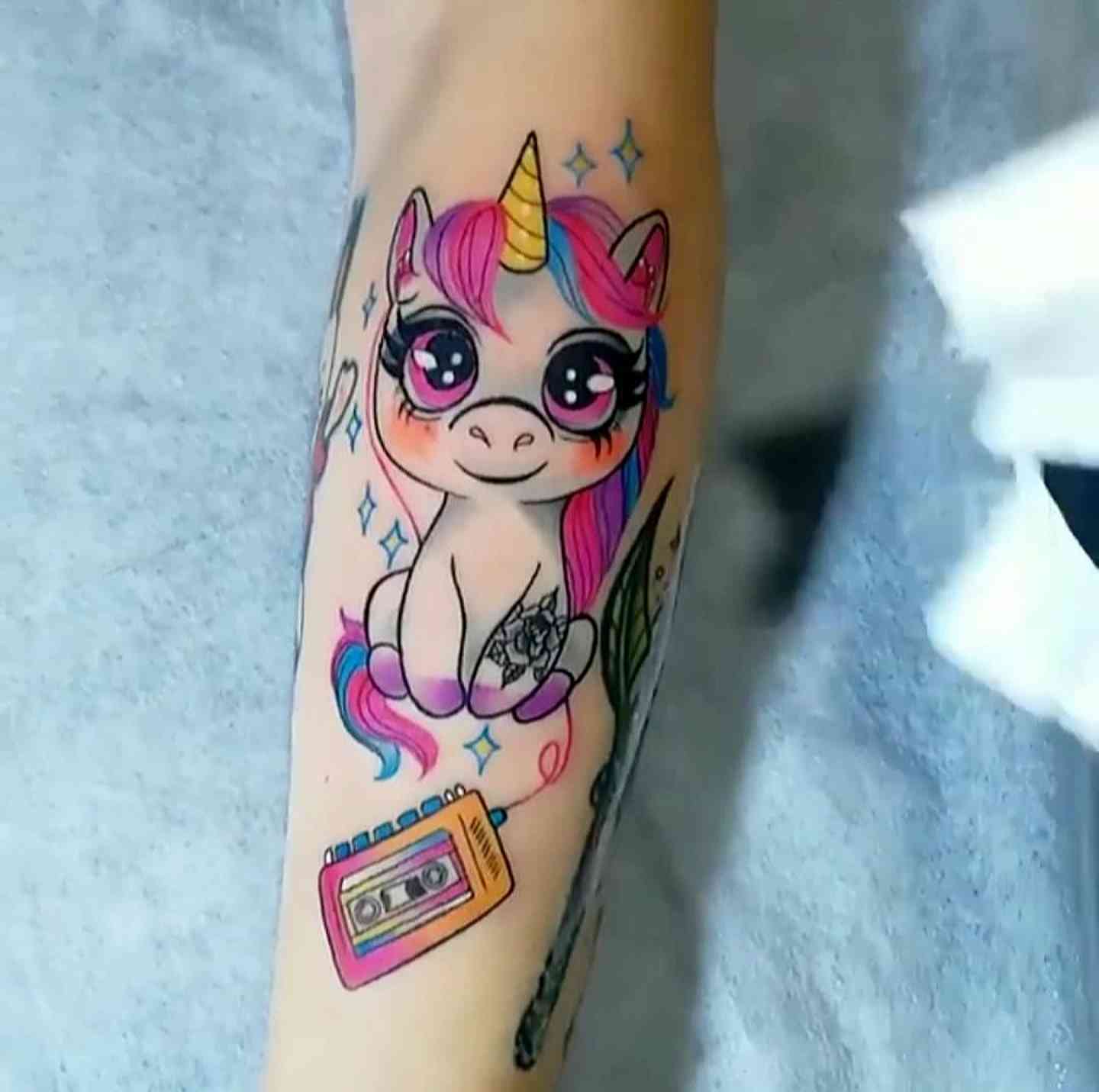 Unicorn tattoo by Daria Mlecna | Post 30343
