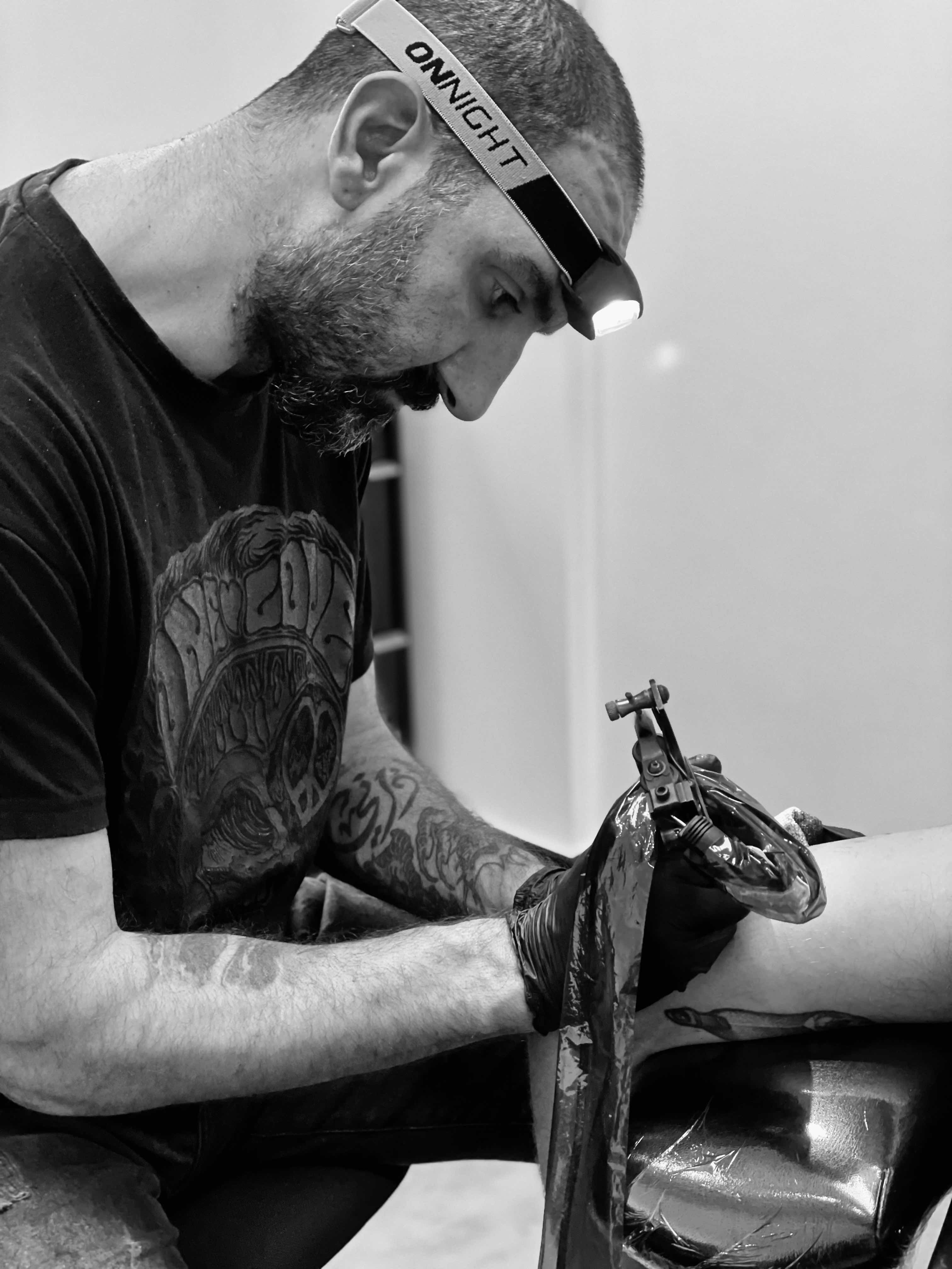 10 reasons to invest in a tattoo franchise